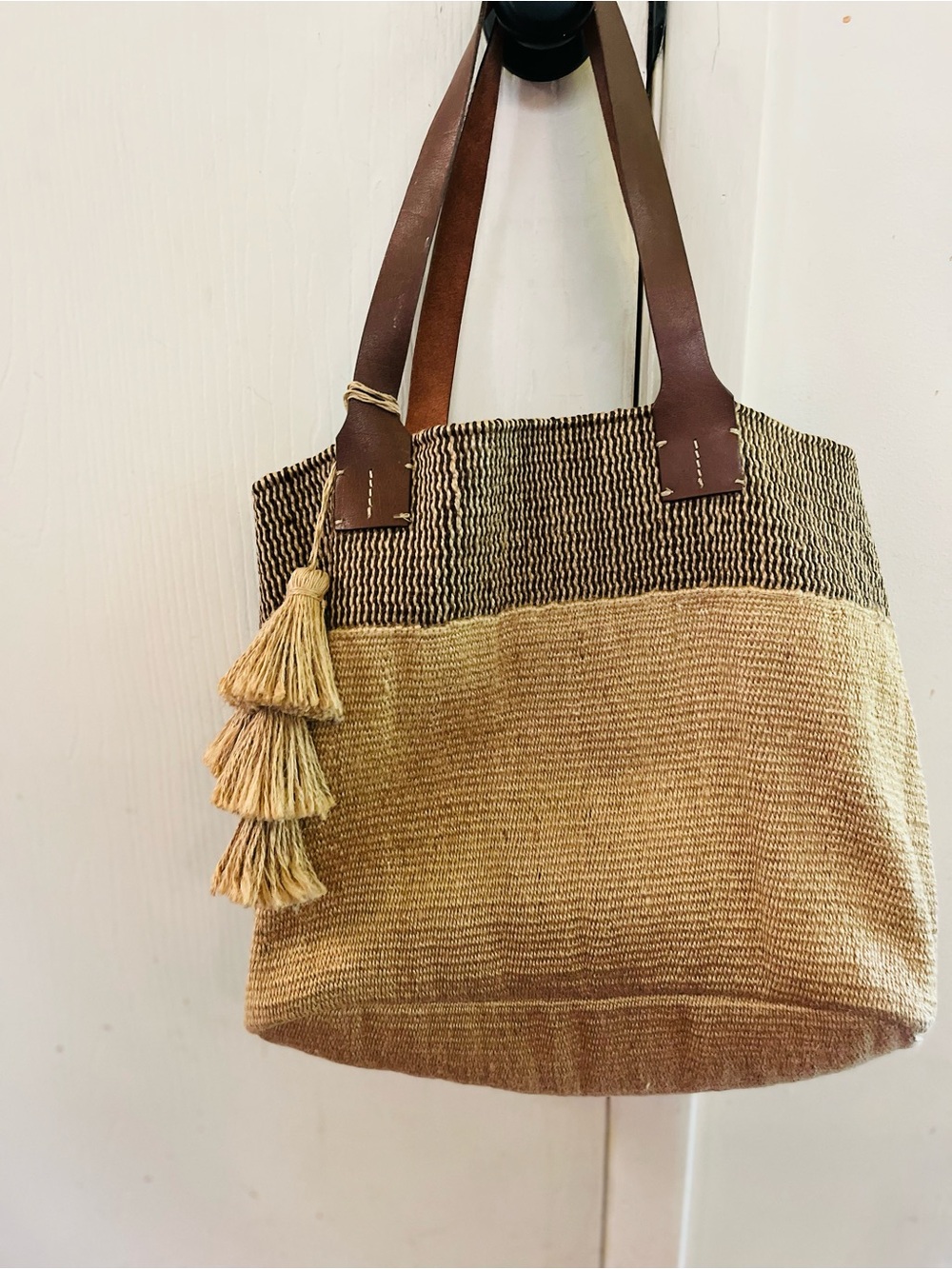 J. Jill Jute Leather Woven Straw Beachy Boho Resort Tassel Tote Bag